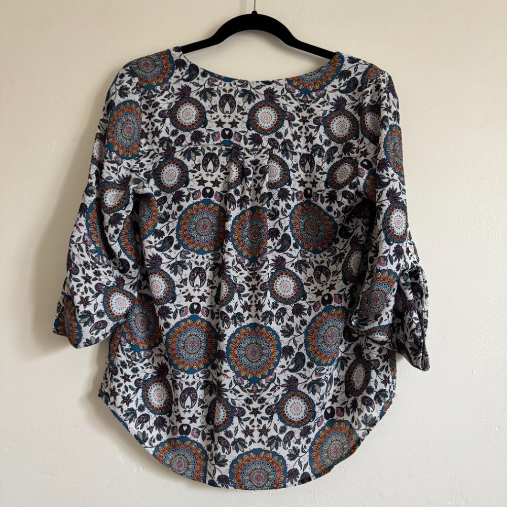 Paisley Print Split V-Neck, 3/4 Sleeve Blouse, Multicolor, Size Small - Picture 6 of 8